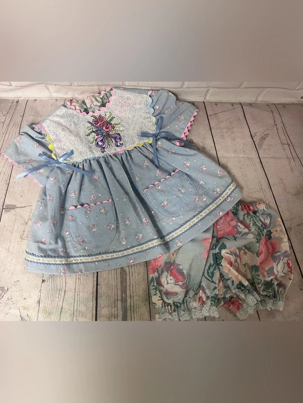 Vintage Hand Made Size 9-12 Months Baby Dress Embroidered Flower Bow Blue